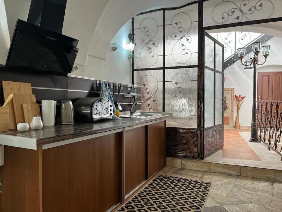 City Center Apartment Banska Bystrica Luaran gambar